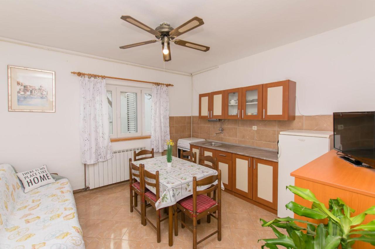 Apartments Miroslava Vodice Eksteriør billede