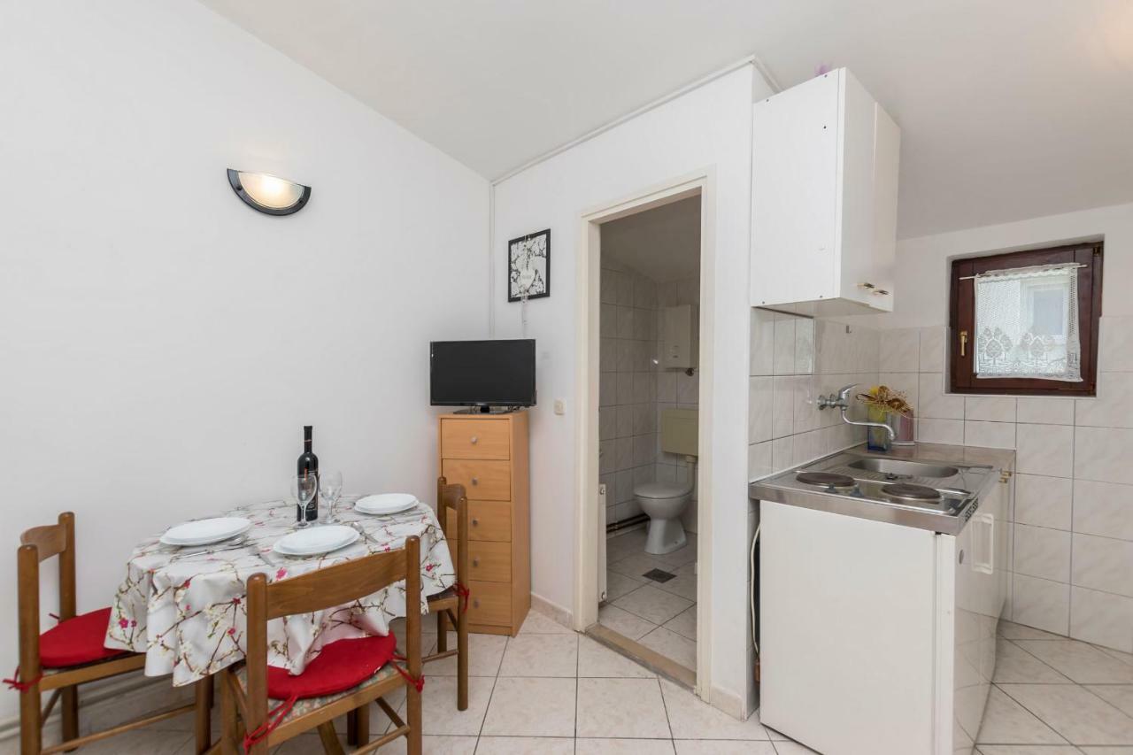 Apartments Miroslava Vodice Eksteriør billede