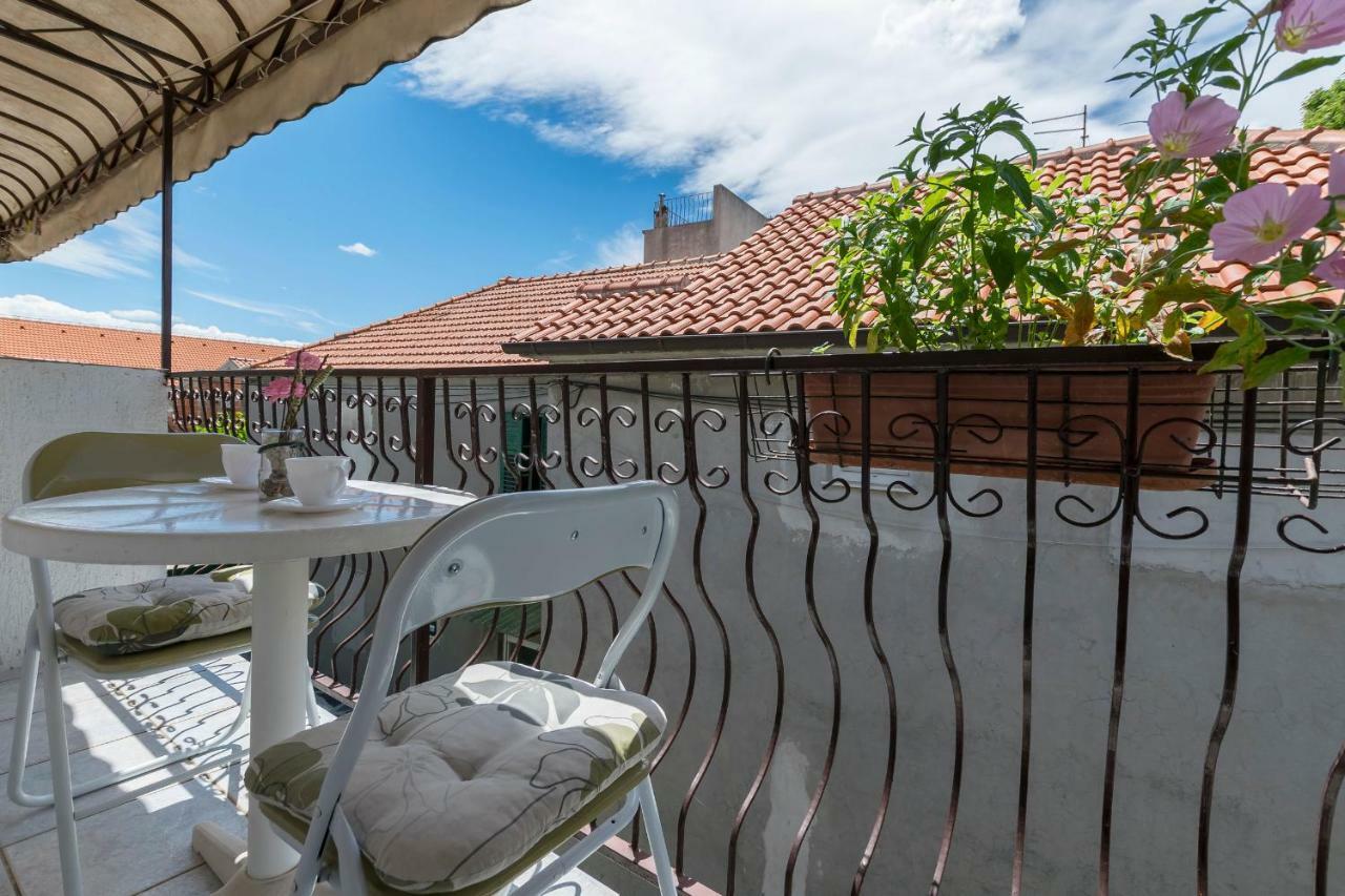 Apartments Miroslava Vodice Eksteriør billede