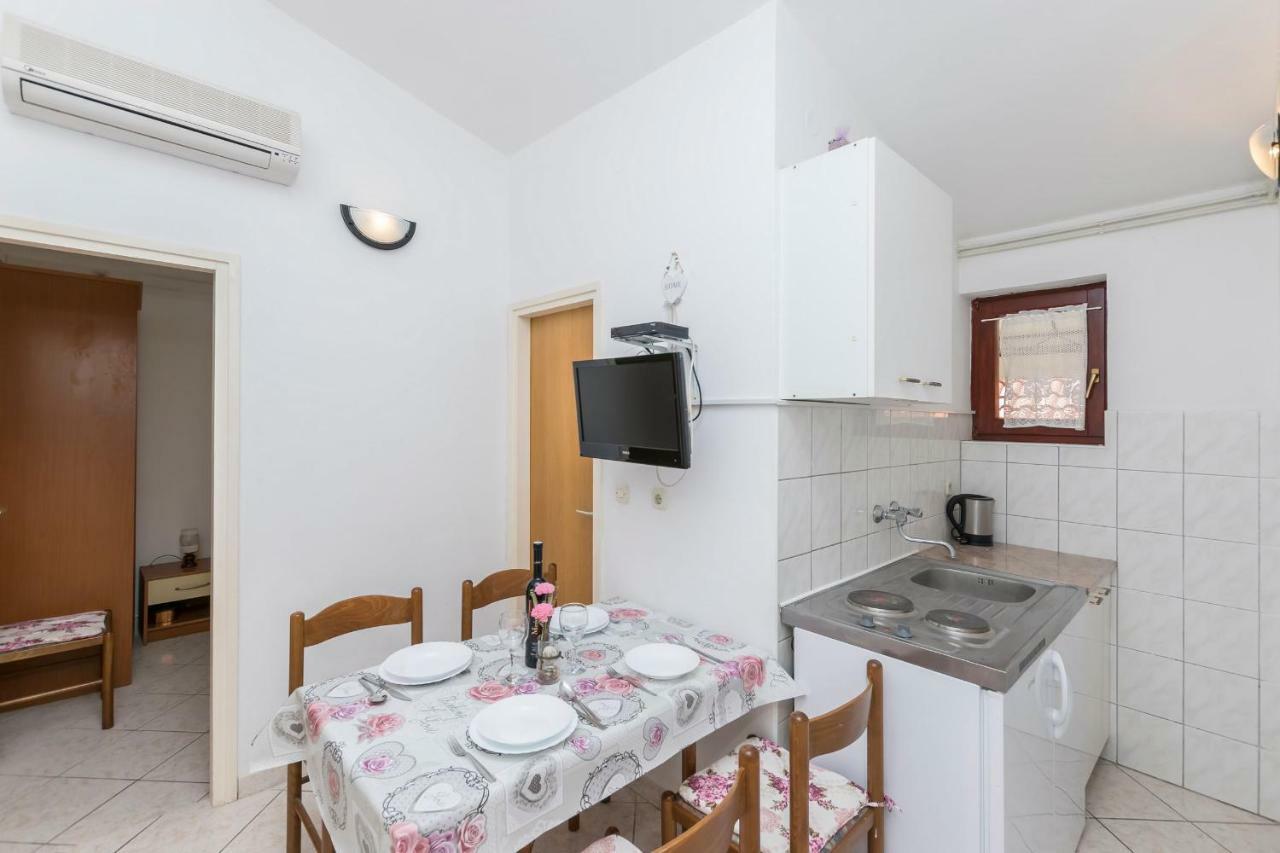 Apartments Miroslava Vodice Eksteriør billede